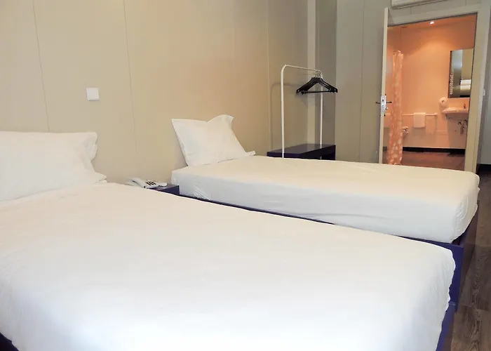 Aparthotel Staysome Herculano Porto