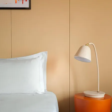 Staysome Herculano Apart Otel Porto