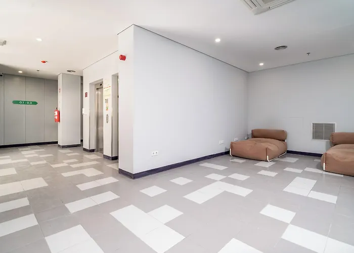 Staysome Herculano Aparthotel Porto