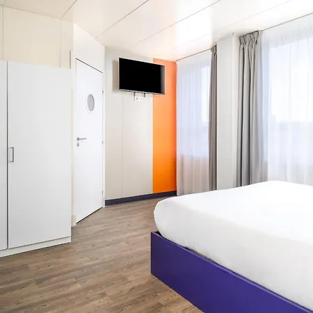 Staysome Herculano Apartmanhotel Porto