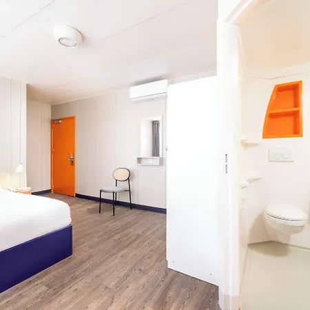 Staysome Herculano 2*