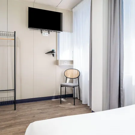 Staysome Herculano 2* Porto