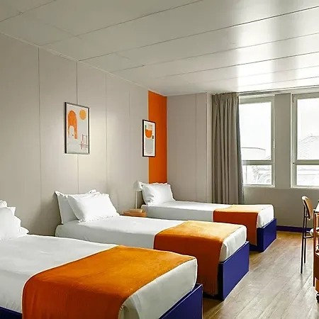 Staysome Herculano 2* Oporto