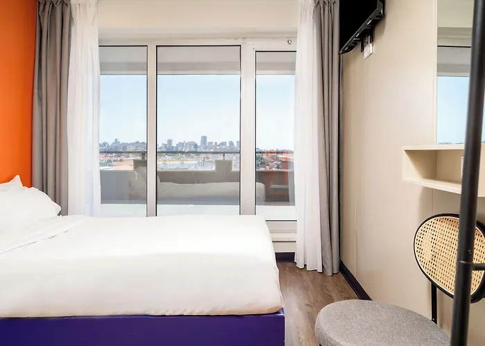 Staysome Herculano Appart hôtel 2*