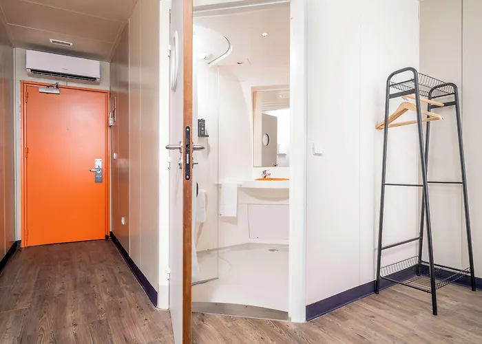 Staysome Herculano Порту