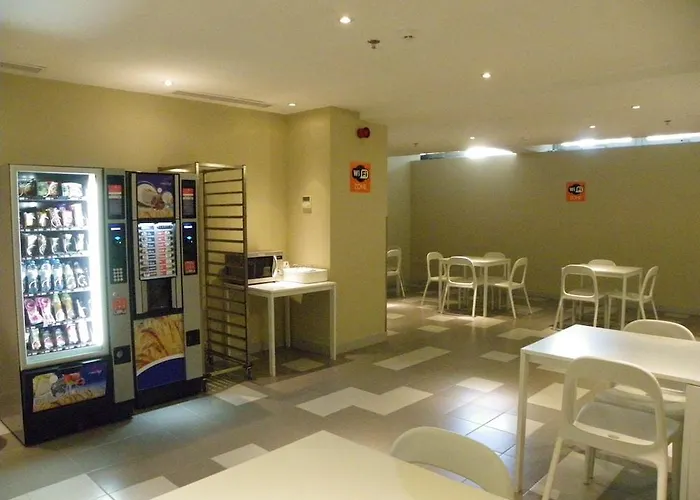 Staysome Herculano Hotel apartamentowy 2*