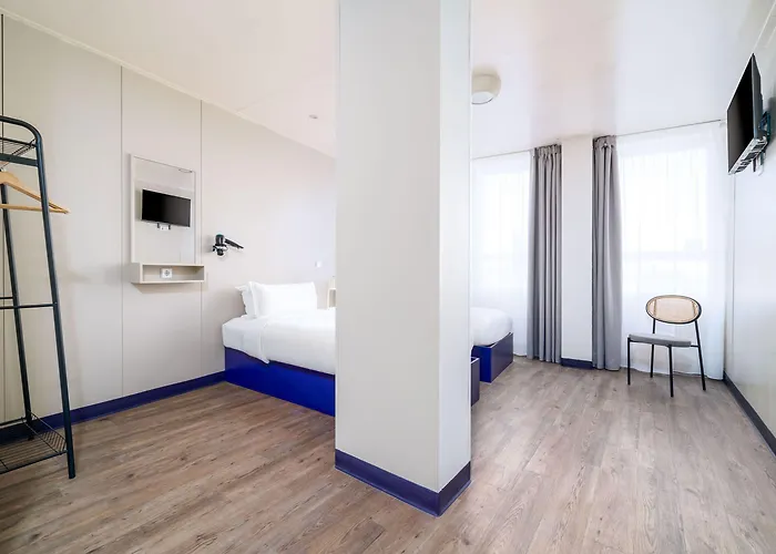 Hotel apartamentowy Staysome Herculano