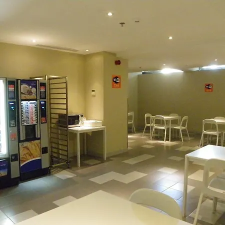 Herculano - Digital Access Hotel 2*